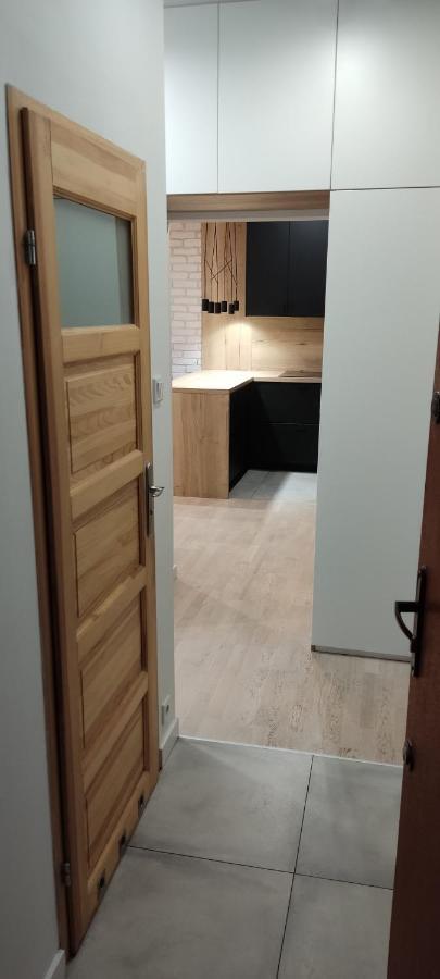 Be My Guest- Fontany Luxury Apartment Metro Wi-Fi Free Parking Zone Варшава Экстерьер фото